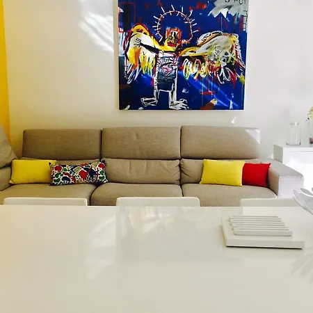 Luckey Homes- Rue Lacour *